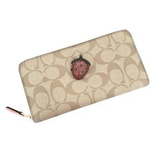Coach Signature Canvas Wallet with Strawberry 🍓